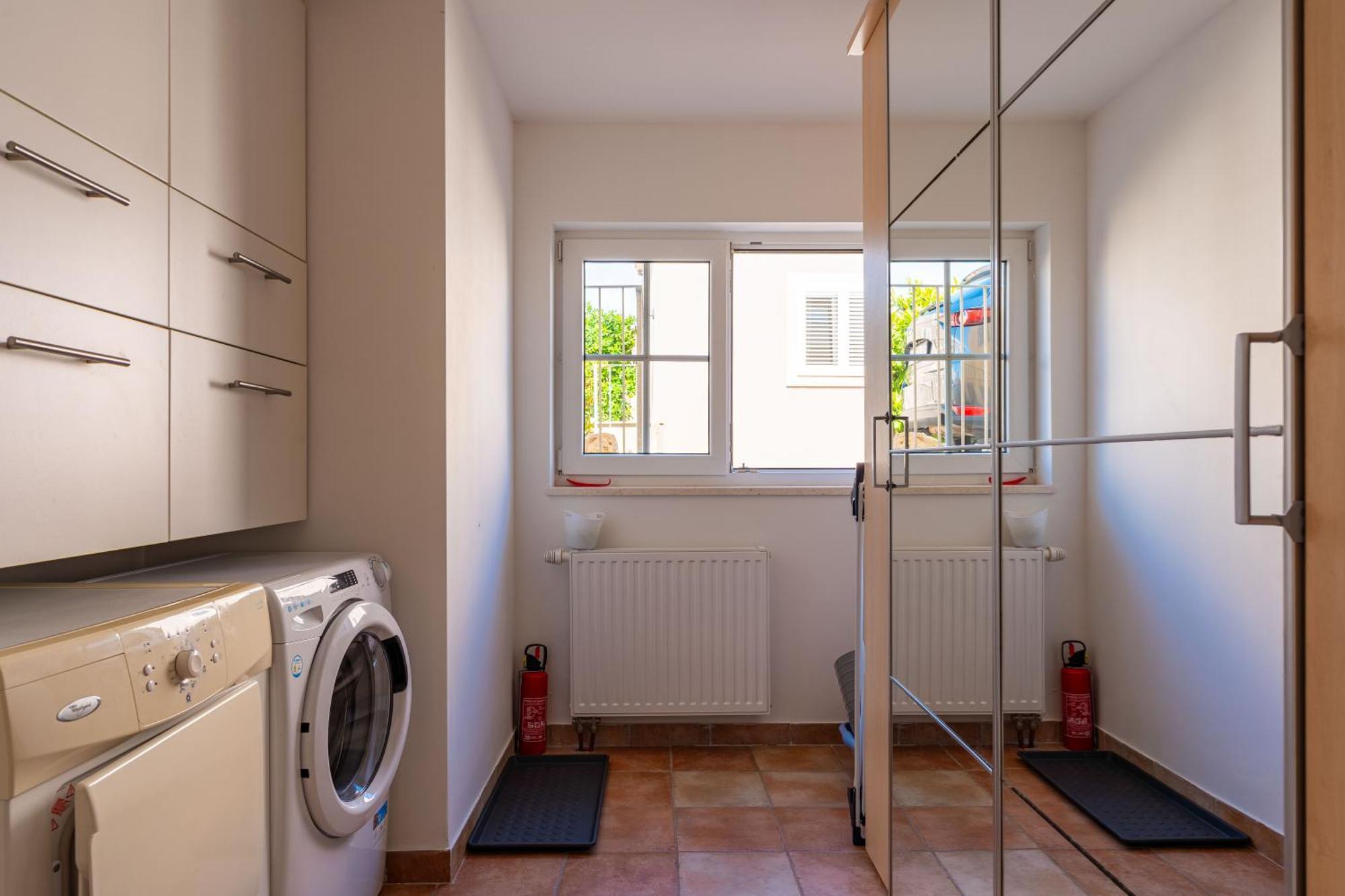 House 4 You Lumbarda Exteriér fotografie